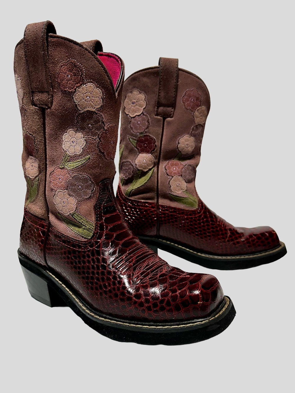 Ariat Cowgirl Floral Suede Croc Embossed Western Cowboy Boots Brown Burgundy 8.5